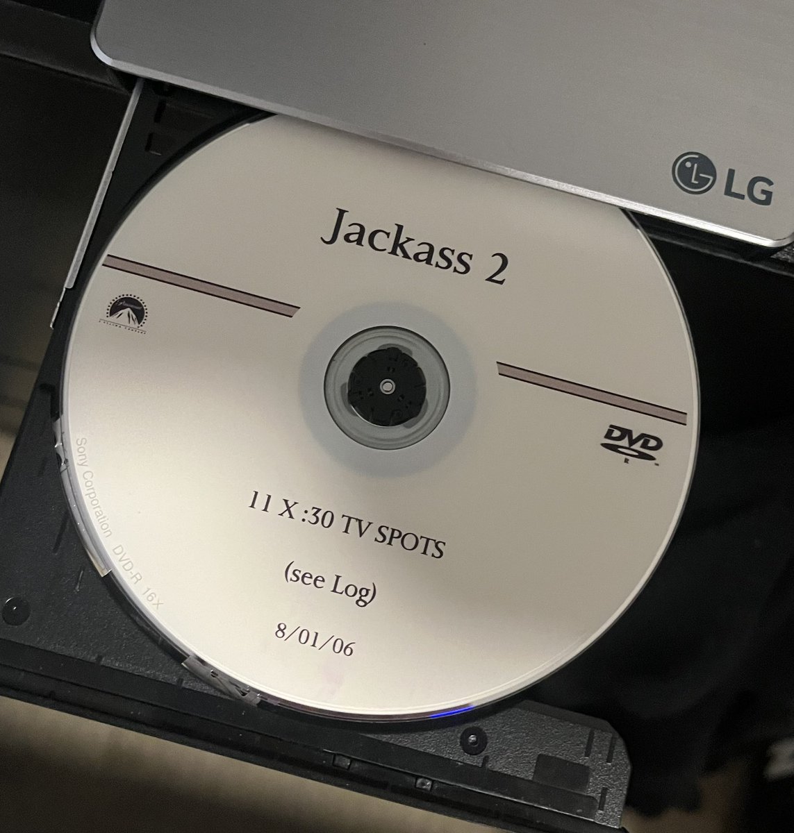 3GoldBalls tweet media