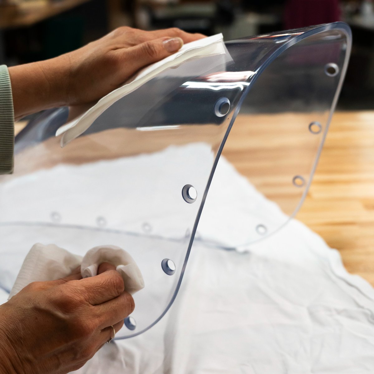 sonaero_'s tweet photo. Crafting plastic components that keep aircrafts performing at their best. #sonaero #aerospacemanufacturing #plasticinjection https://t.co/JqfKZnkVmd