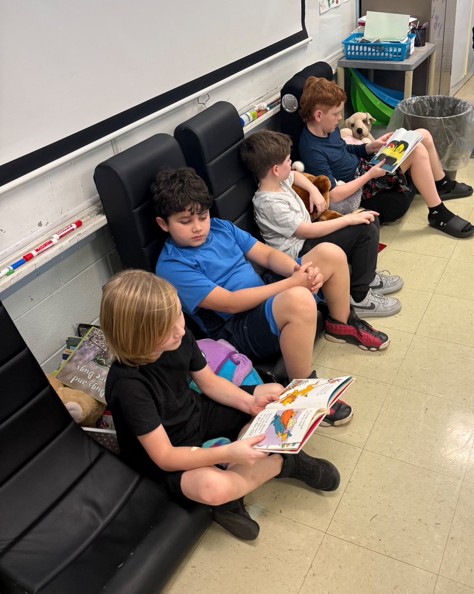 Mrs. Vanessa Flowers tweet media