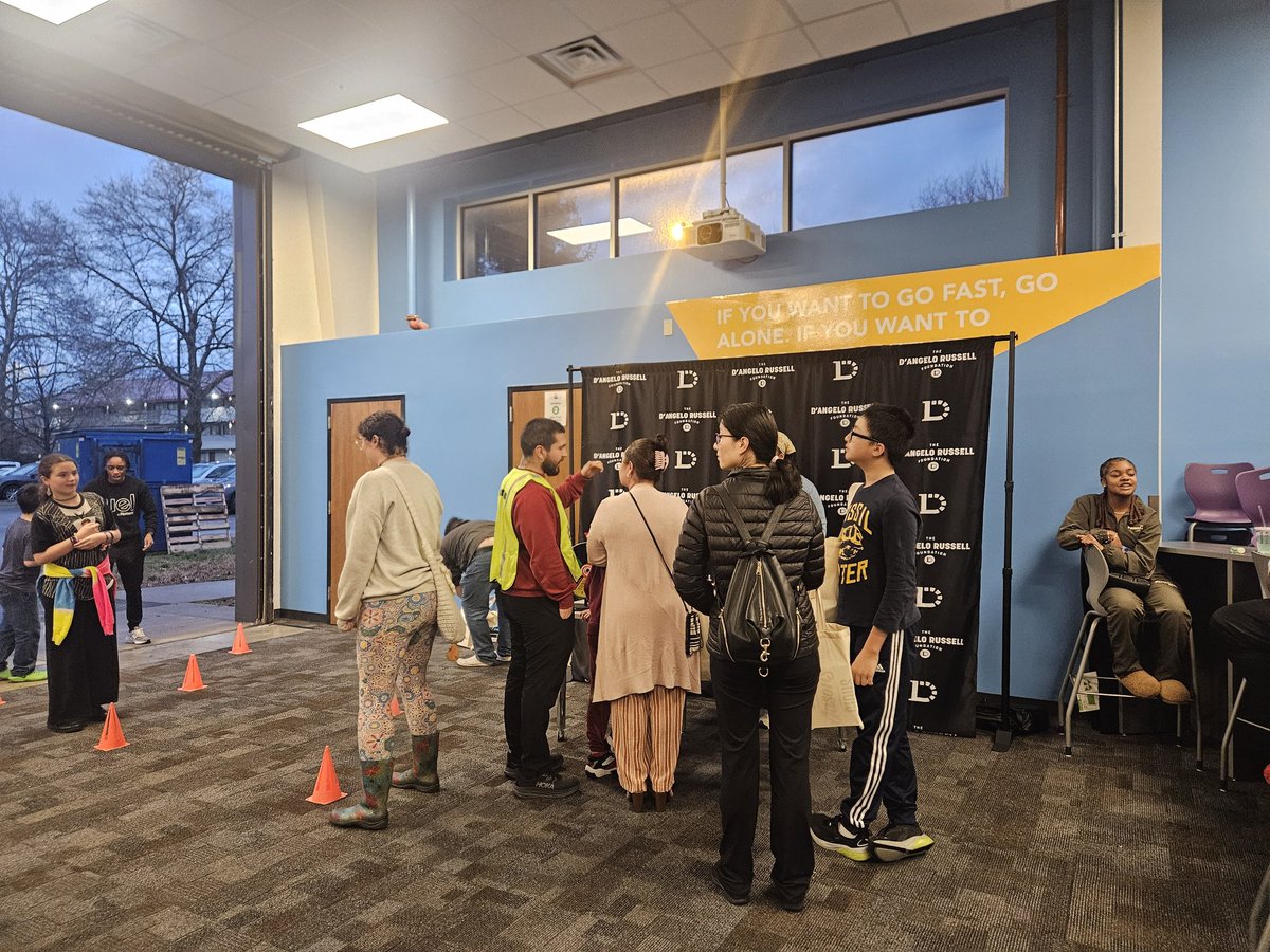 JCPS Language Services tweet media