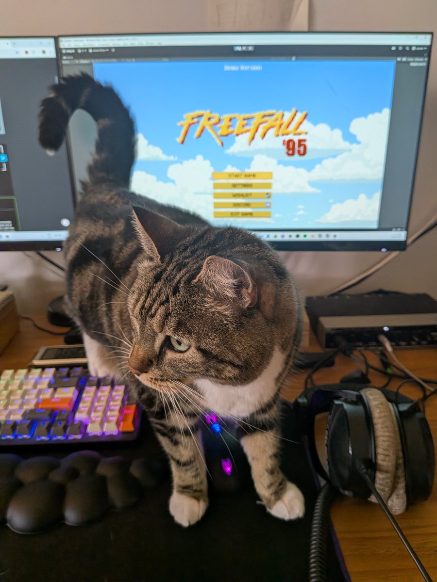 Freefall '95 tweet media