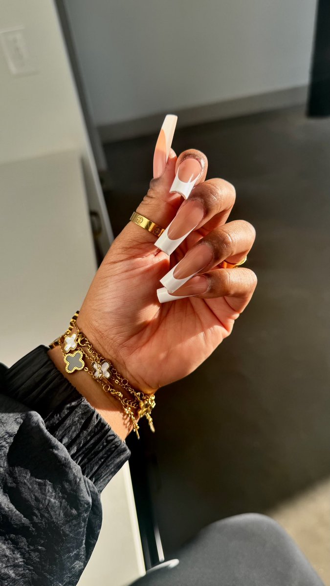 YXO 🖤 tweet media