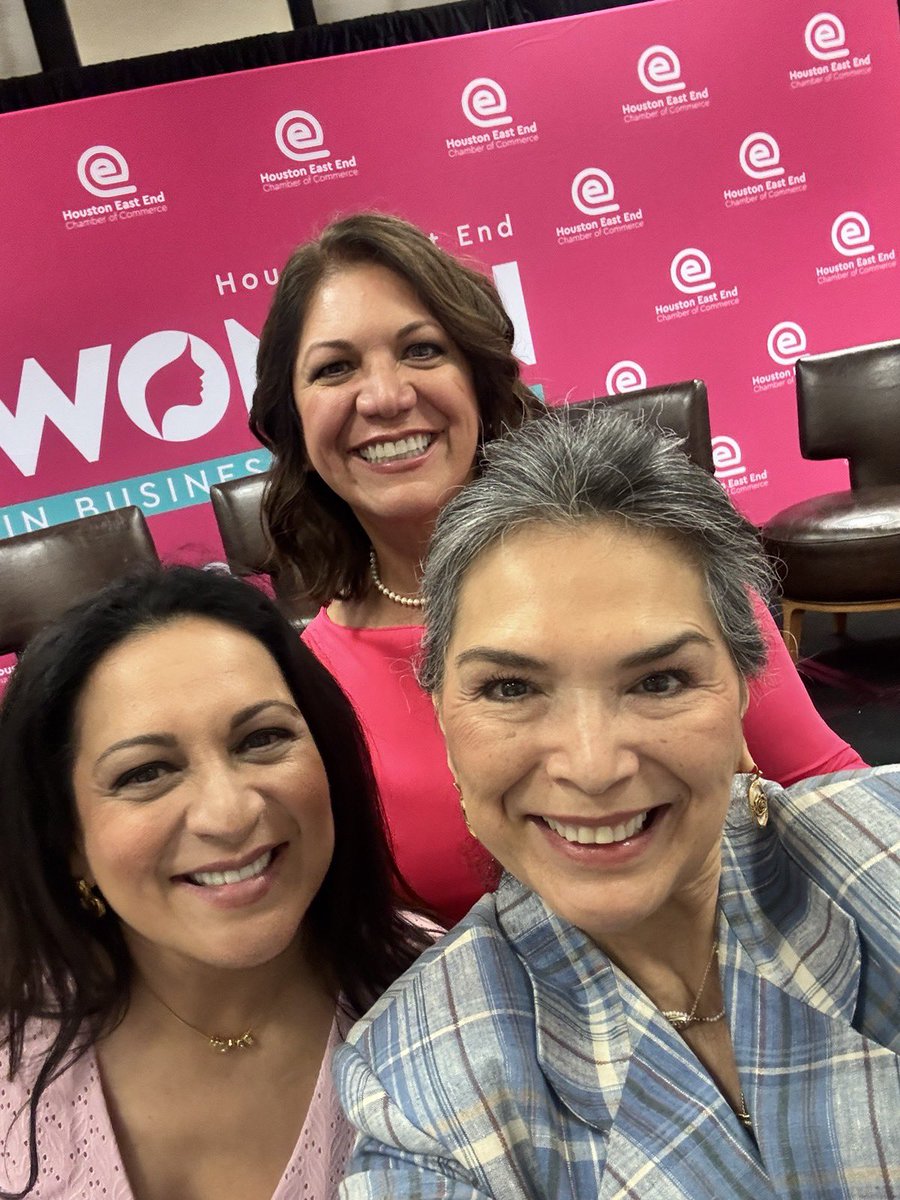 Christina Morales tweet media