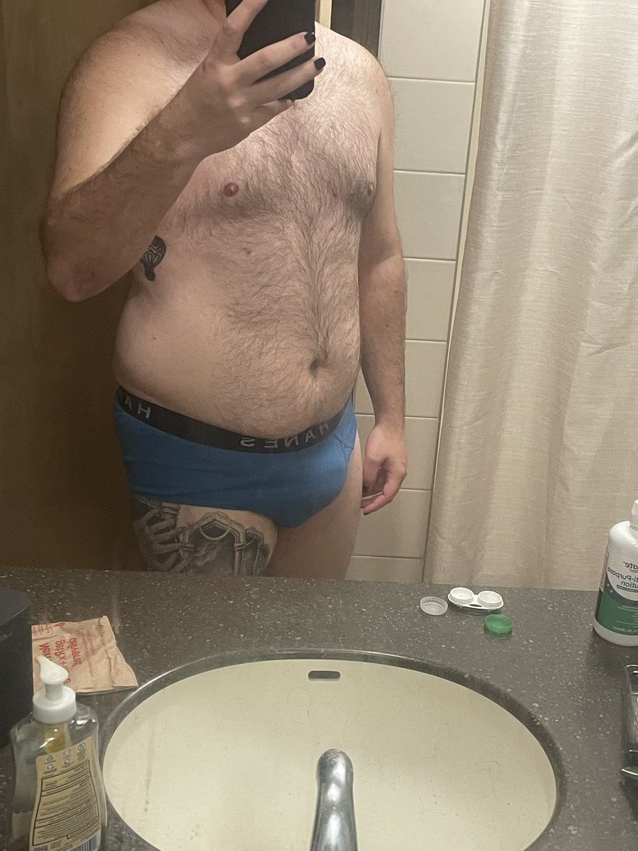 Agayotterguy's tweet photo. It’s a briefs kinda day https://t.co/68kQ5c8qOc