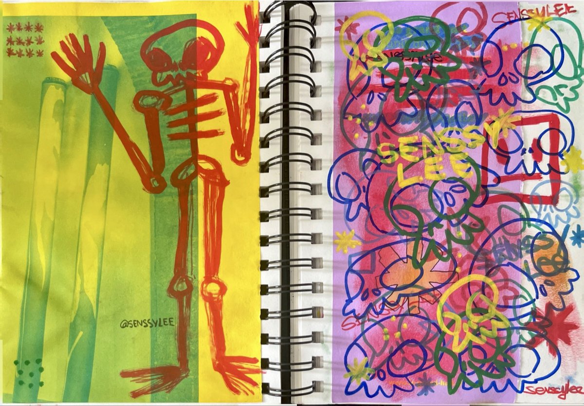 senssylee's tweet photo. moi vs sketchbook https://t.co/IhBXVIVPah