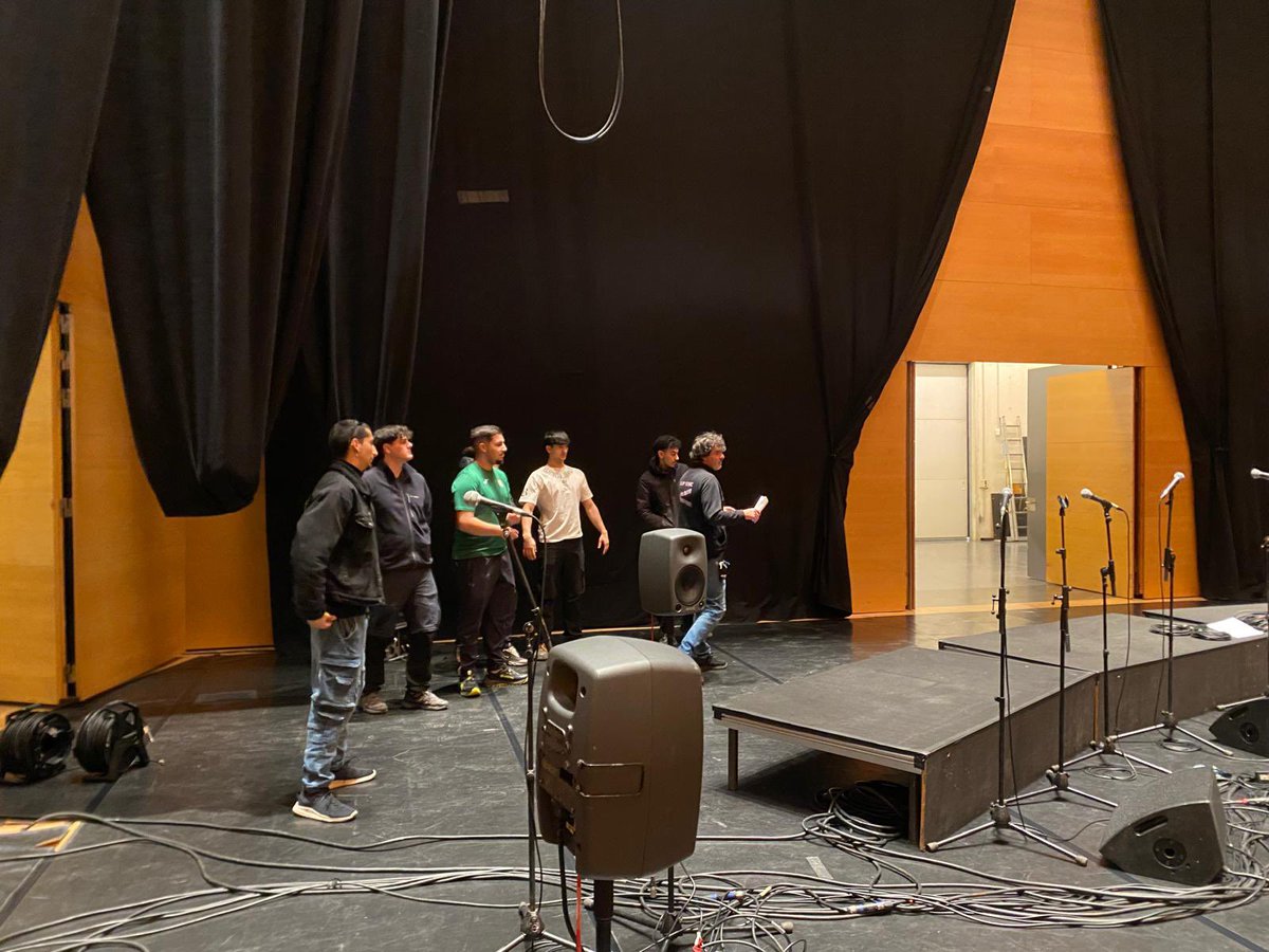 Link Produccions tweet media