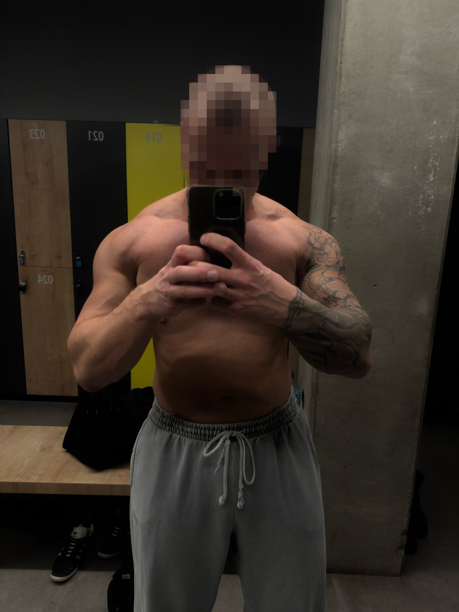 Ma$ter Konrad 🏦 tweet media