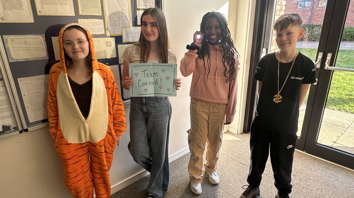 Old Swinford Hospital tweet media