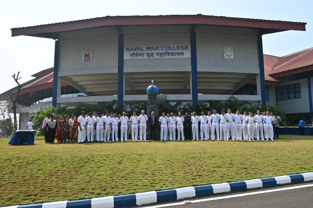 NAVAL WAR COLLEGE tweet media