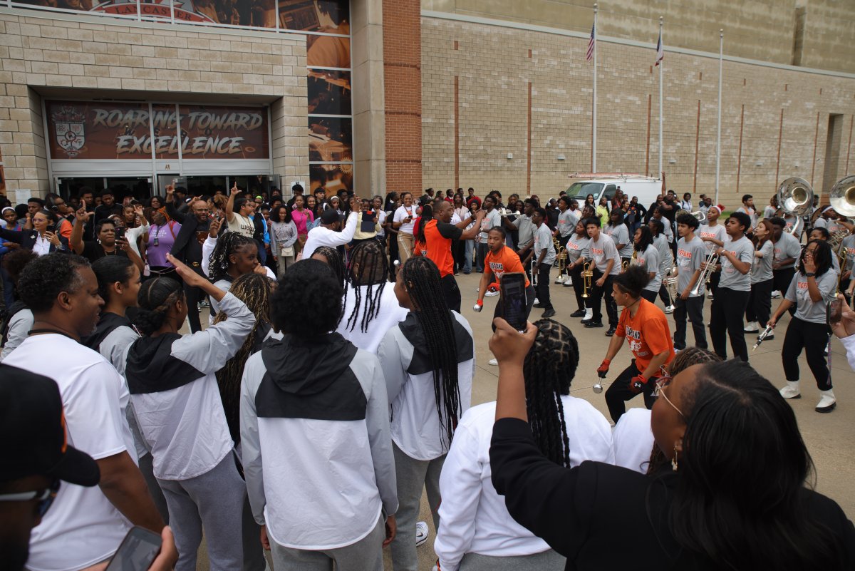 Lancaster ISD tweet media