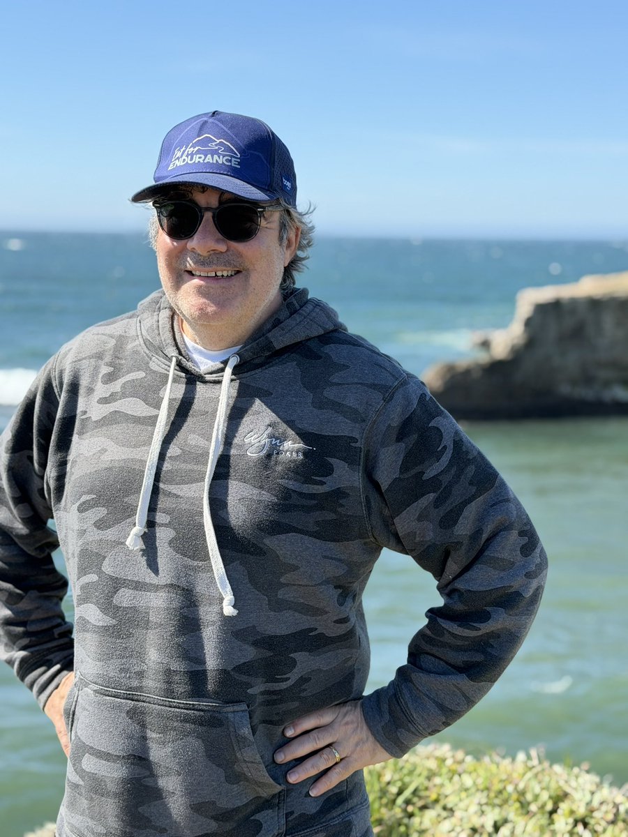 ᴛʀᴀᴠᴇʟᴢᴏʀᴋ tweet media