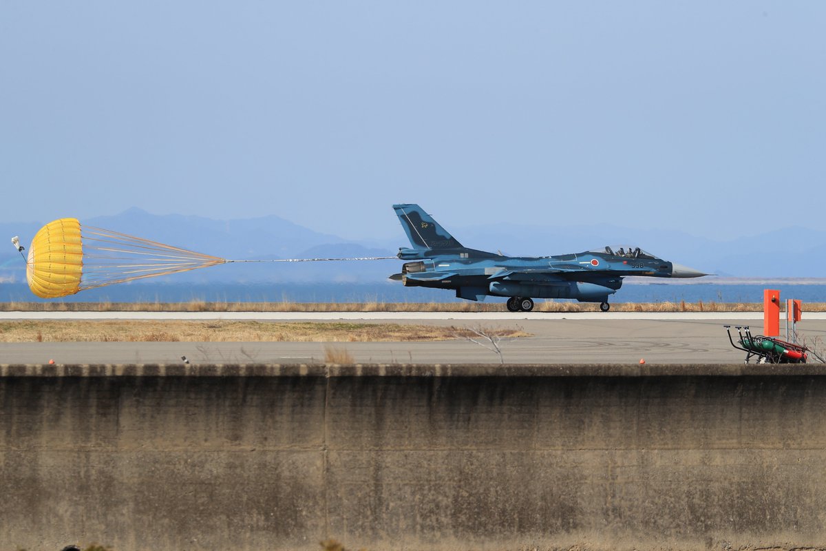 yamanohanabi's tweet photo. 空自築城基地 2026/03/05 
#築城基地 
#8SQ 
#F2A 
#F2B https://t.co/unmHZ21rek