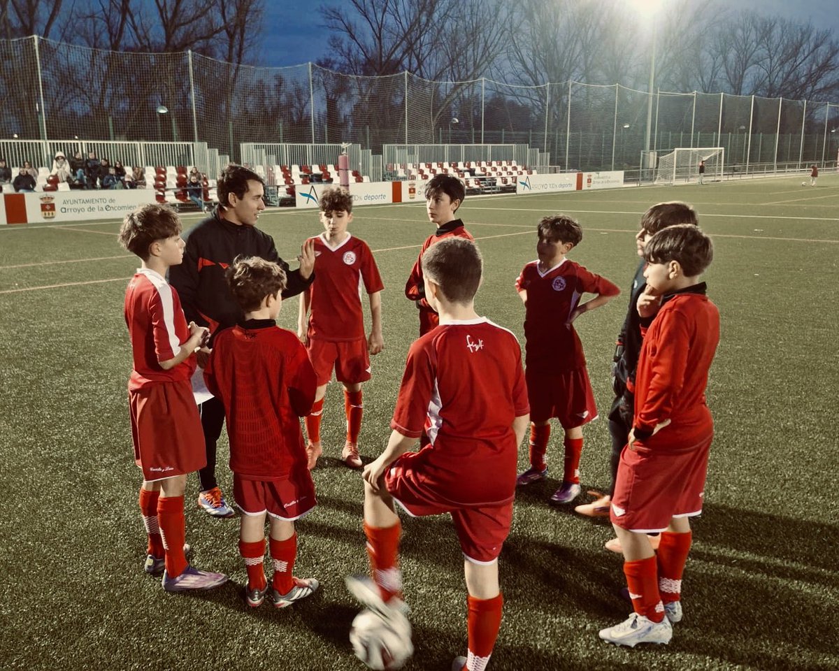 Héctor Jiménez Pose tweet media