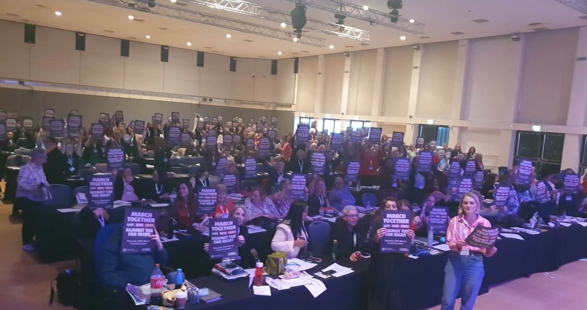 Stand Up To Racism tweet media