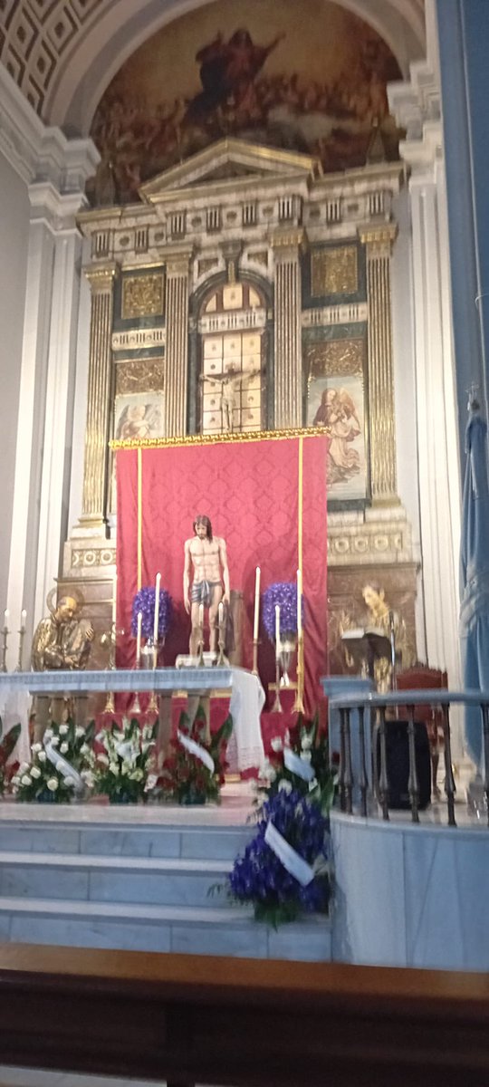 Hemos acompañado a nuestros hermanos del <a href="/AtadoValladolid/">AtadoValladolid</a> en el primer día del Triduo en honor del Santo Cristo de la Humildad.