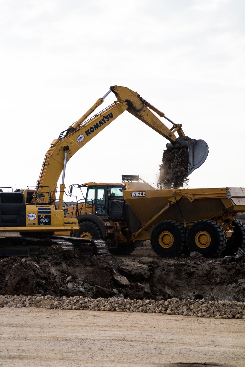 EutawUS's tweet image. Dig in!!! 💪

#Eutawus #EutawConstruction #Digin