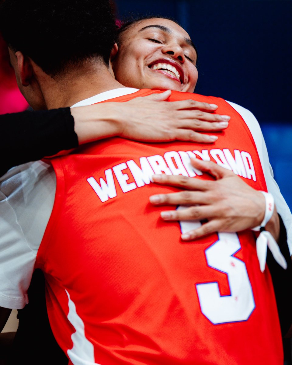 Ledger Young Star Game LNB tweet media