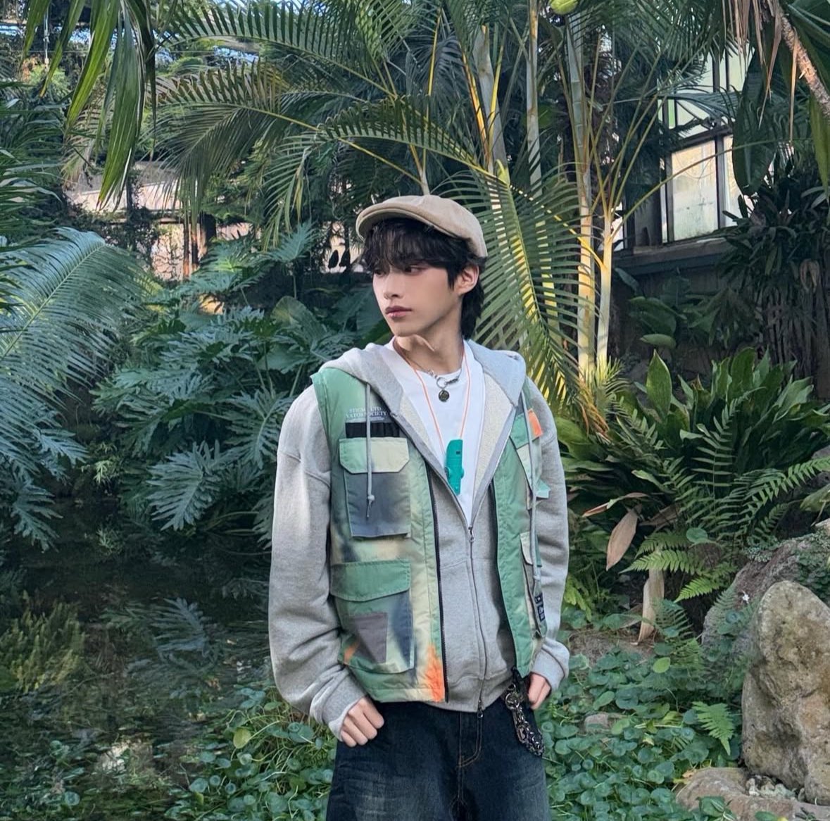 ONEUS FRANCE tweet media