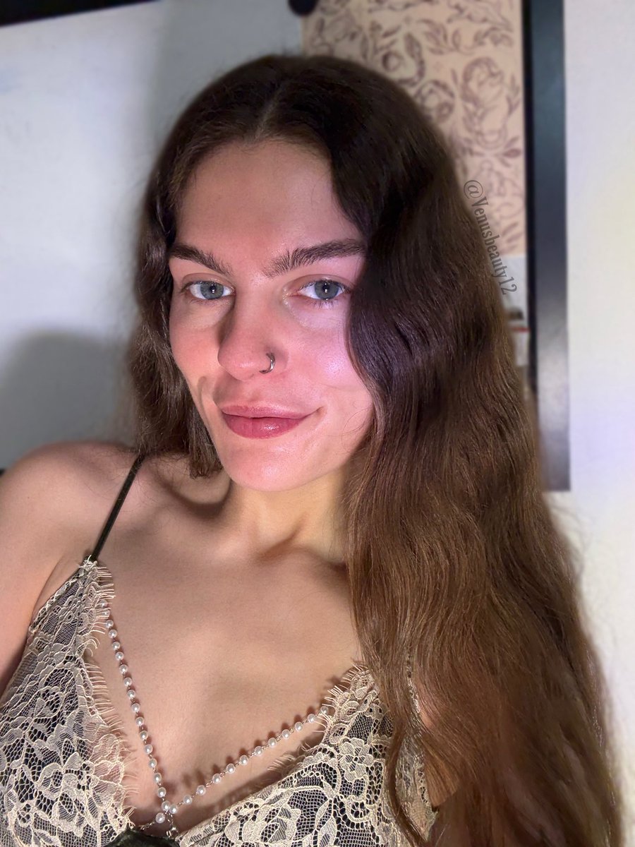 VenusBeauty12's tweet photo. For my next trick, all of your money will disappear from your account and end up in mine 🪄😌 https://t.co/pJL3uTEmWg