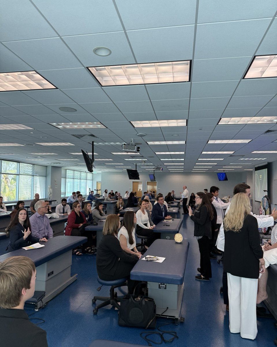 1LECOM's tweet image. Accepted Students Day ✔️
Future DOs visited LECOM Bradenton to experience the campus, connect with faculty, and take the next step toward a career in osteopathic medicine.
Big dreams. Bigger impact ahead.
#LECOMBradenton
#Futuredoctors