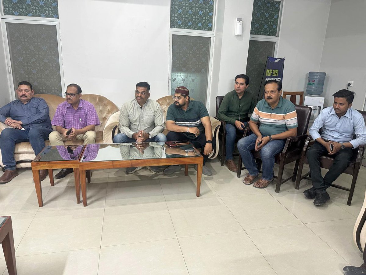 Anis Kaimkhani tweet media