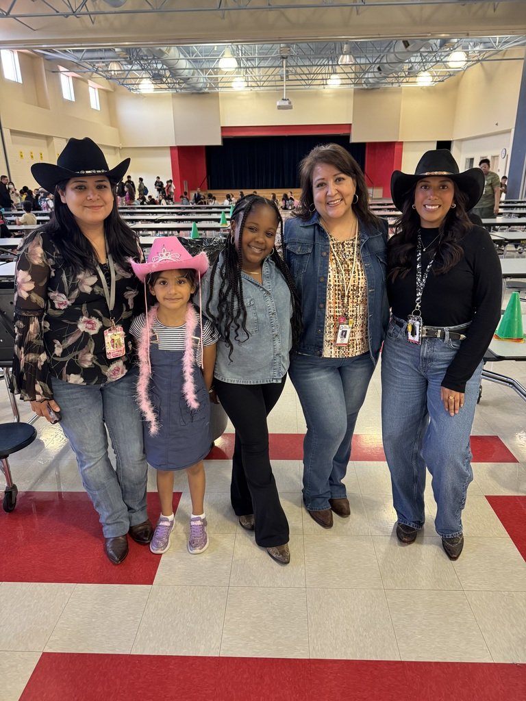 BrownBobcats's tweet photo. #GOTEXANDAY https://t.co/Be7YsMYR2T