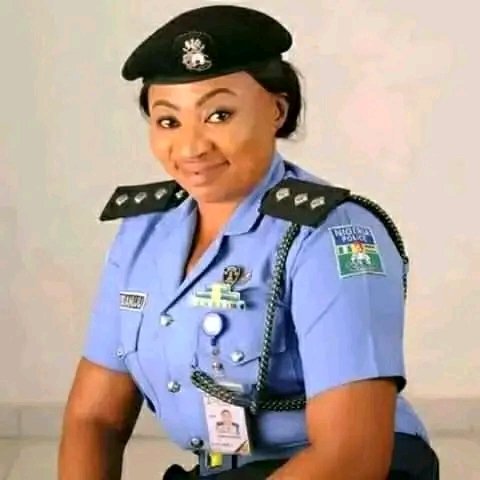 MichaelAlo10724's tweet image. My beautiful sister 💖 

Loveth Obianuju O