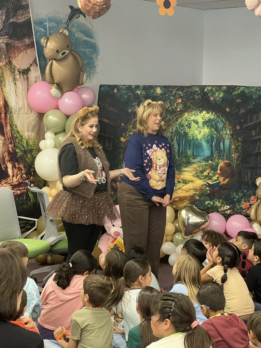 EPISD Libraries tweet media