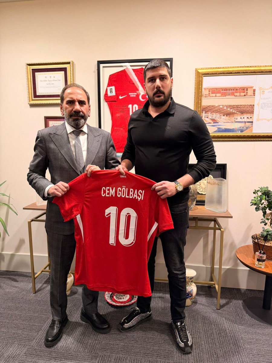 🚨 GFB Lideri Cem Gölbaşı, TFF Başkan Vekil Mecnun Otyakmaz’ı ziyaret etti!