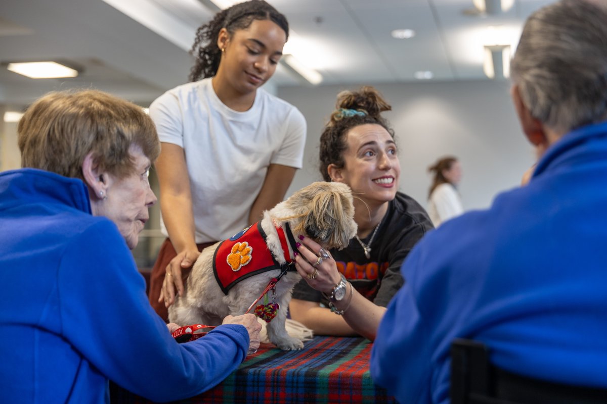 Georgetown Law tweet media