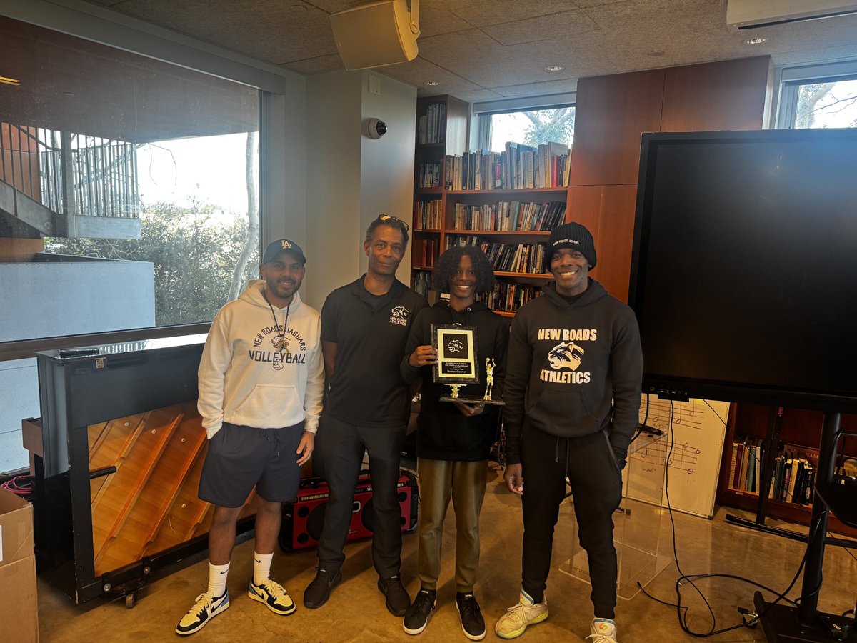 Tresbien (Coach Tre) tweet media