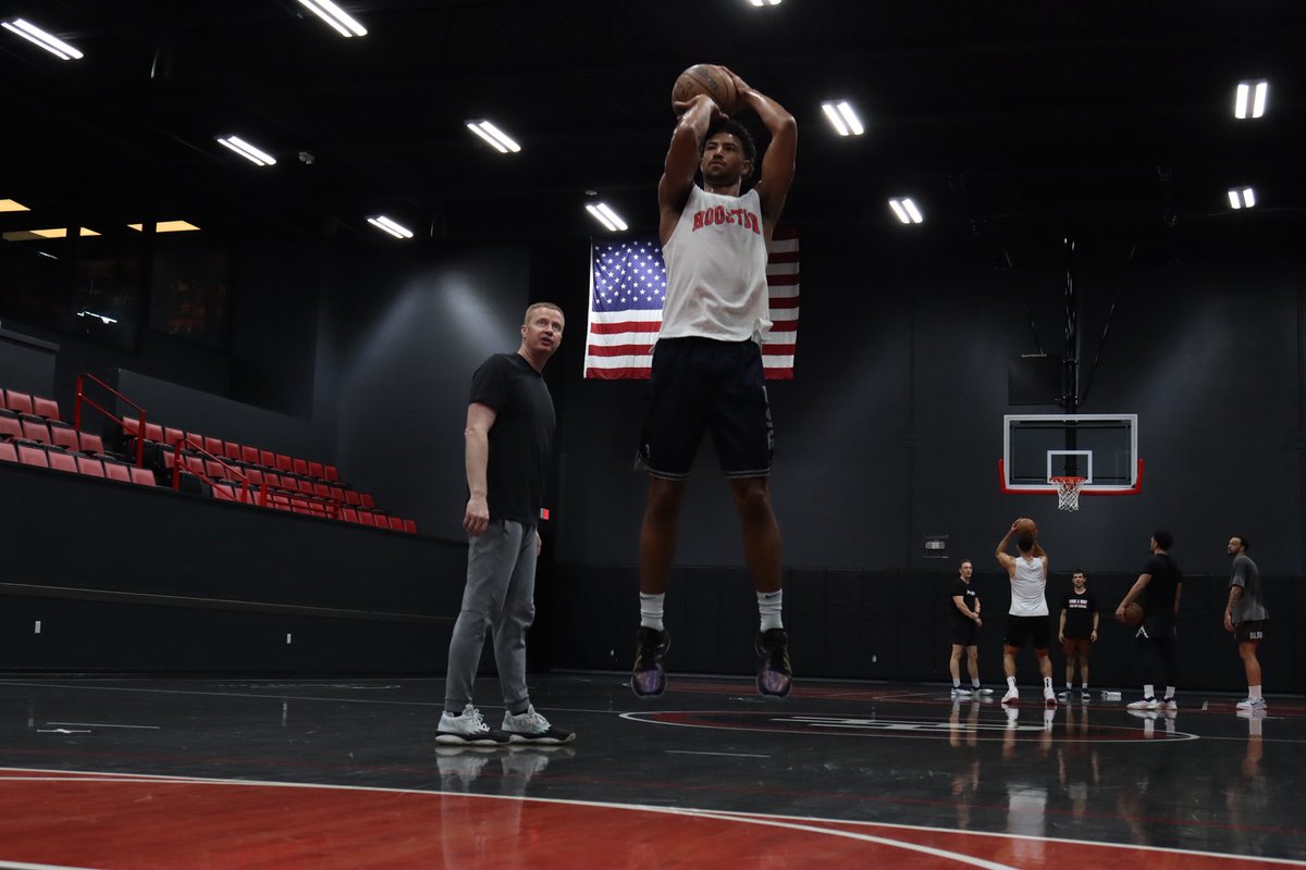 Driven Basketball tweet media