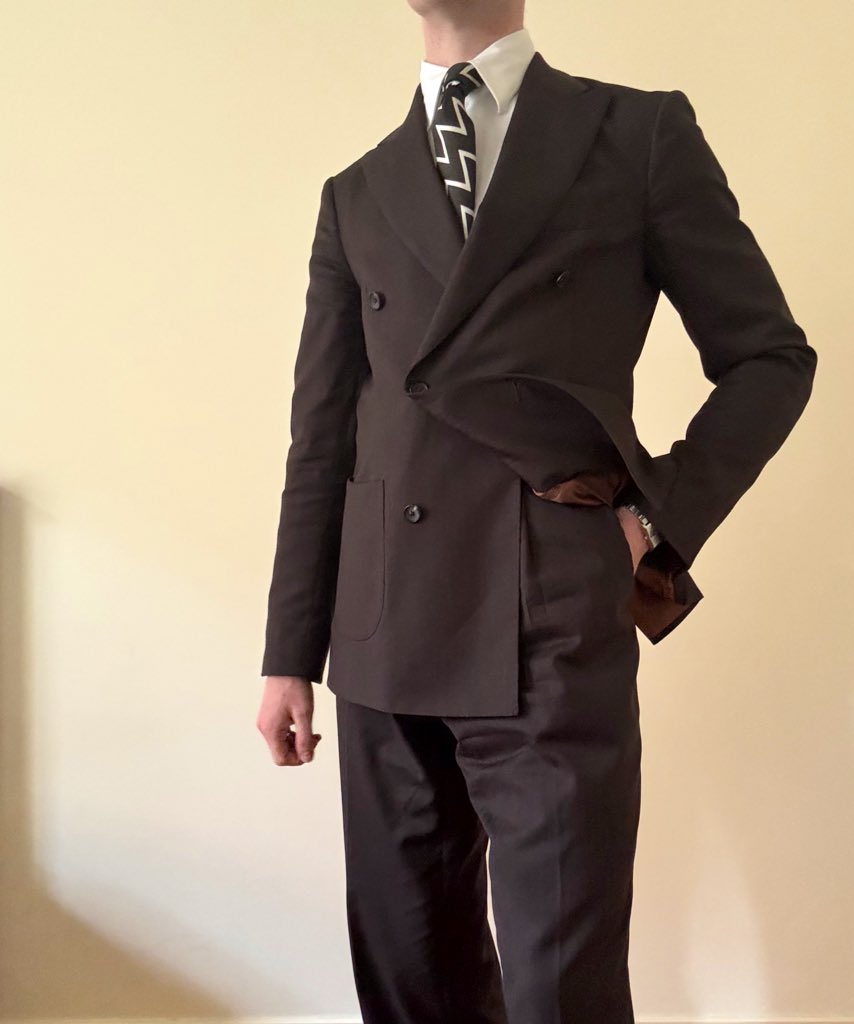 Melbsuit tweet media