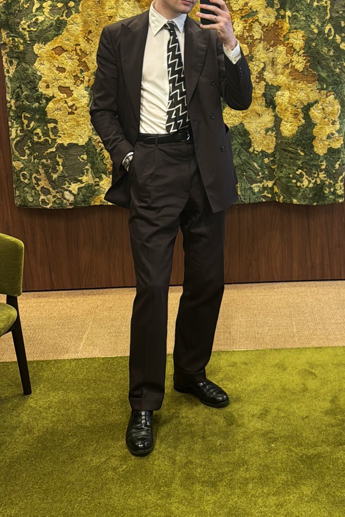 Melbsuit tweet media