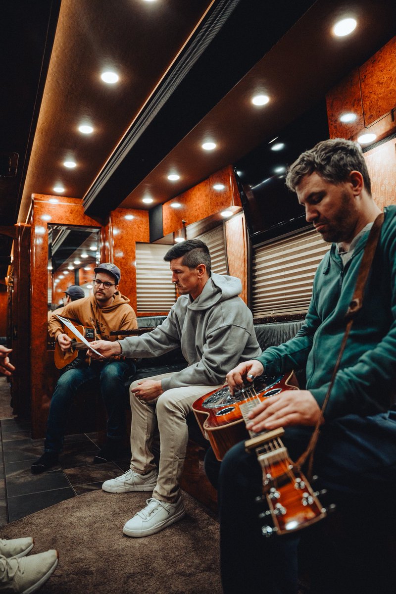 HIGH VALLEY tweet media