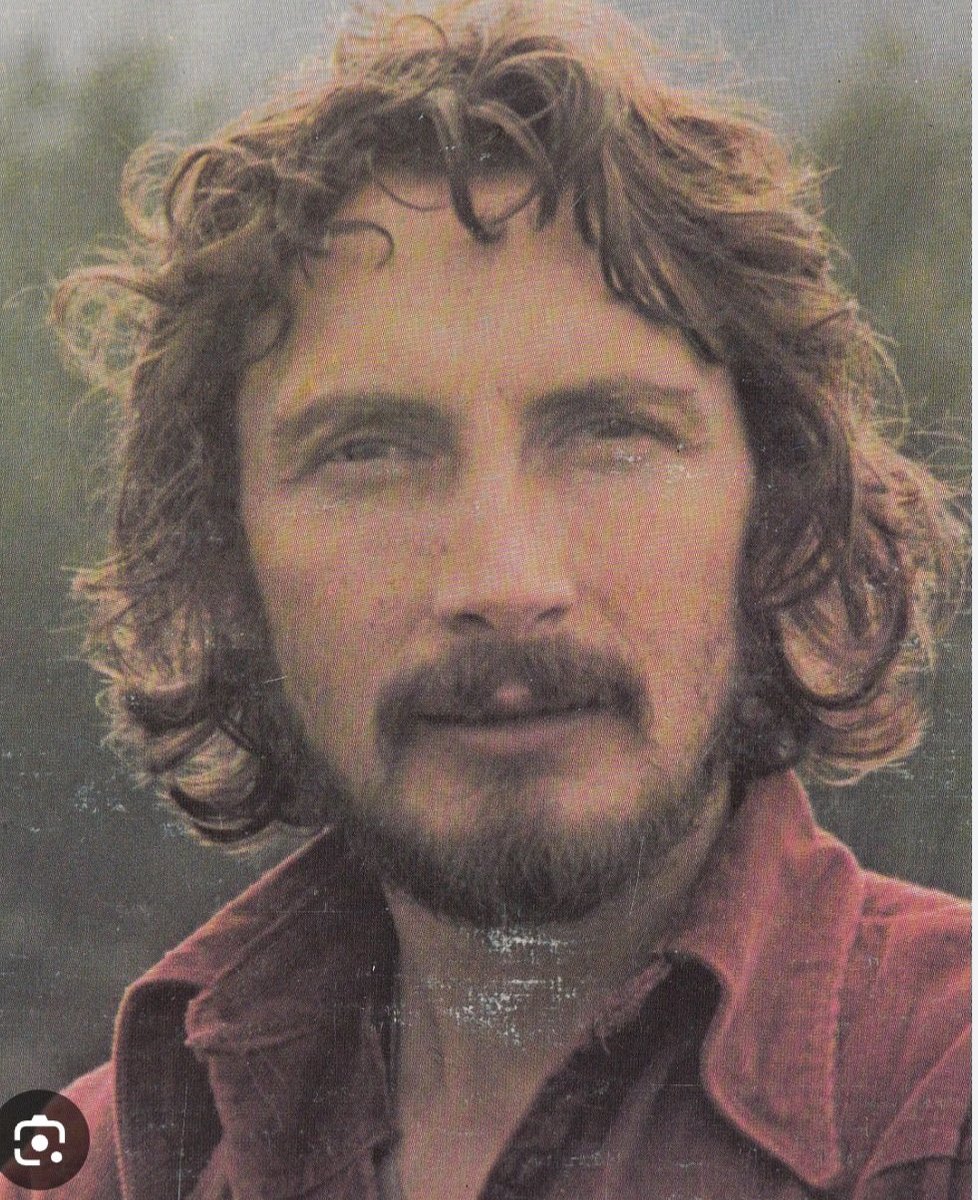 Quand t'as écrit des hymnes aussi emotionnellement et intimement connectés au coeur et à l'âme des Québécois que Amène toi chez nous et Un nouveau jour va se lever, tu mérites ta place au panthéon des grands artistes de l'histoire du Québec 
Repose en paix Jacques Michel
Nous te