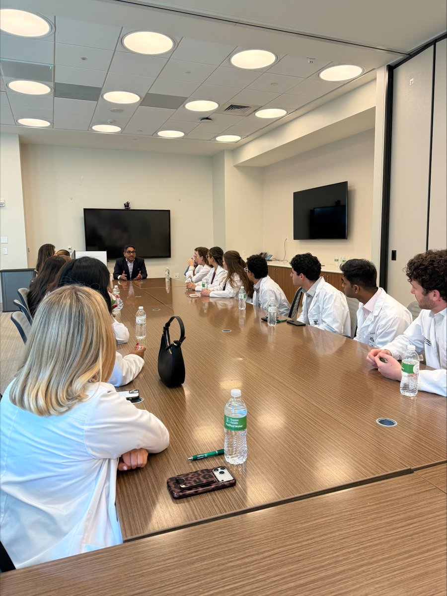 FIU Medicine tweet media