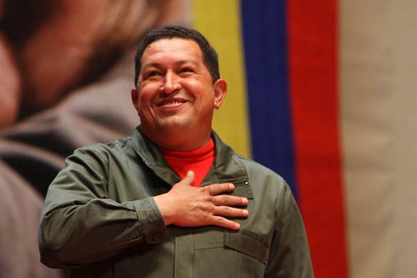 Hoy no podemos dejar de recordar a quien prometió volver un día con propósitos y sueños realizados y volvió siendo un gigante de nuestra América toda.

Chávez vive hoy más que nunca en nuestros corazones ❤️❤️❤️
#ChavezVive