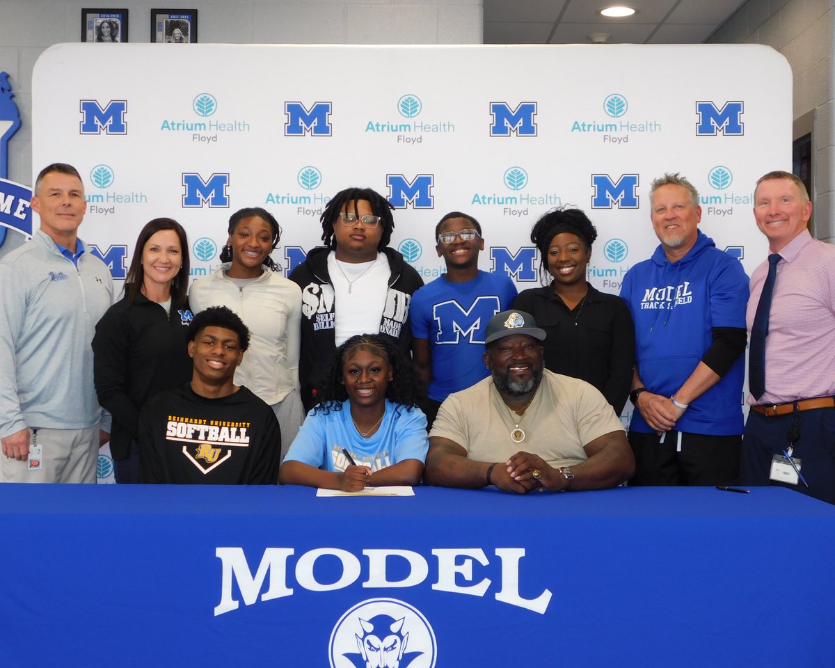 Model High School tweet media