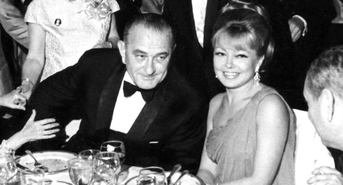 M. C. Armstrong tweet media