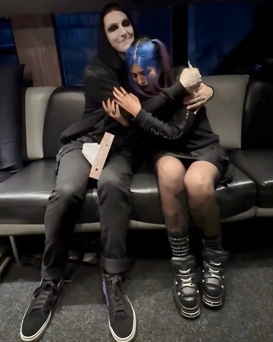 Maylen 🌠 tweet media