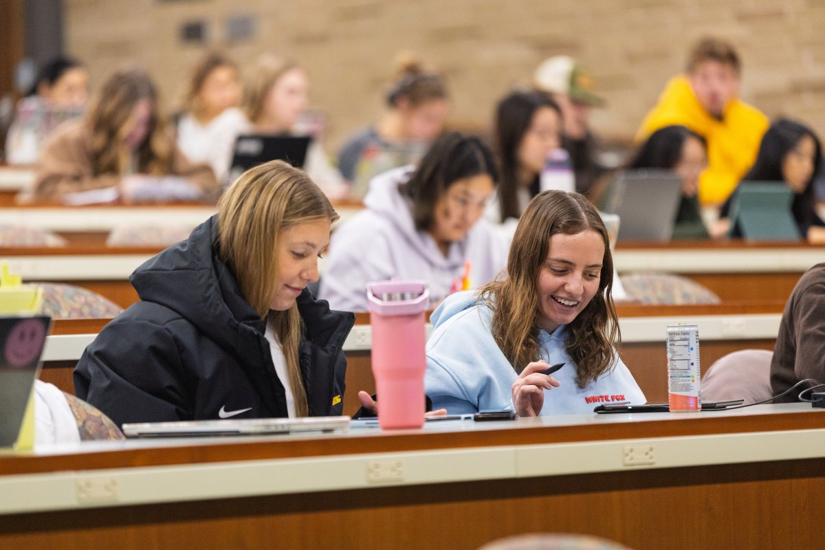 Valparaiso University tweet media