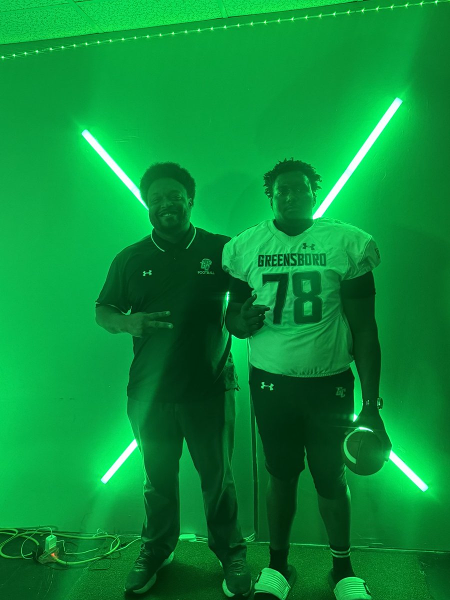 OsheaBrice tweet media