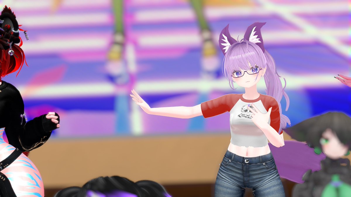 VRDancing tweet media