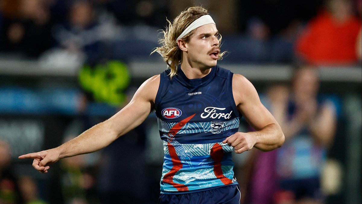 📊  2026 Opening Round  Projections

Suns v Cats

aflratings.com.au/afl-dfs-projec…

<a href="/aflratings_DFS/">AFLRATINGS DFS</a>