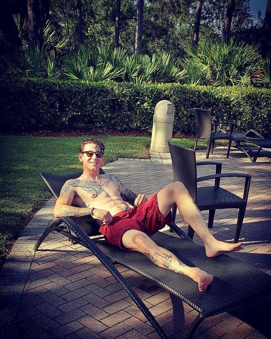 daniel_tracht's tweet photo. Having fun 🤩 holidays are the best time https://t.co/HgoYIDZCdO