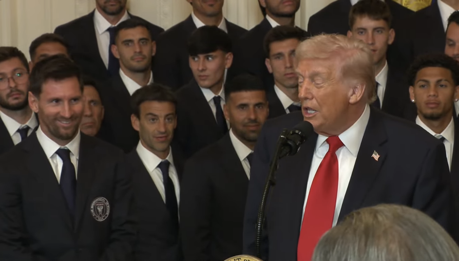 TouchlineX's tweet photo. 🚨🗣️ 𝗡𝗘𝗪: Donald Trump: "My son is a big fan of you [Messi] and Ronaldo." https://t.co/j9uIPBL3vt