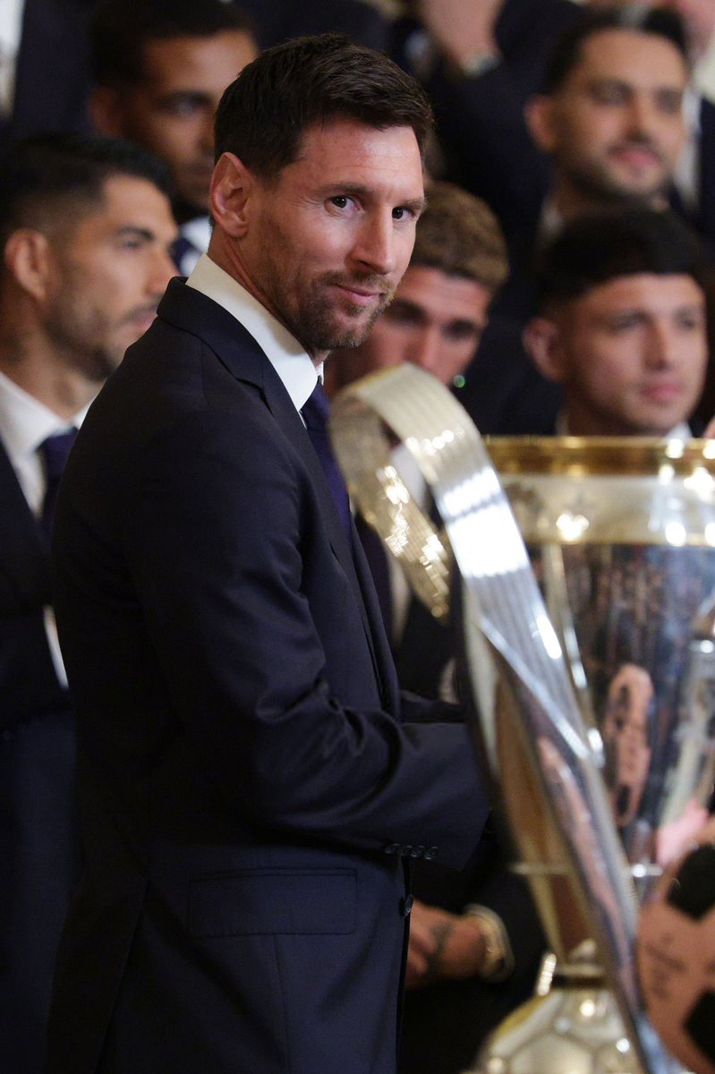 M10GOAT's tweet photo. الشخصية الأكثر تأثير في العالم 😍🐐 https://t.co/7T6mSVntSd