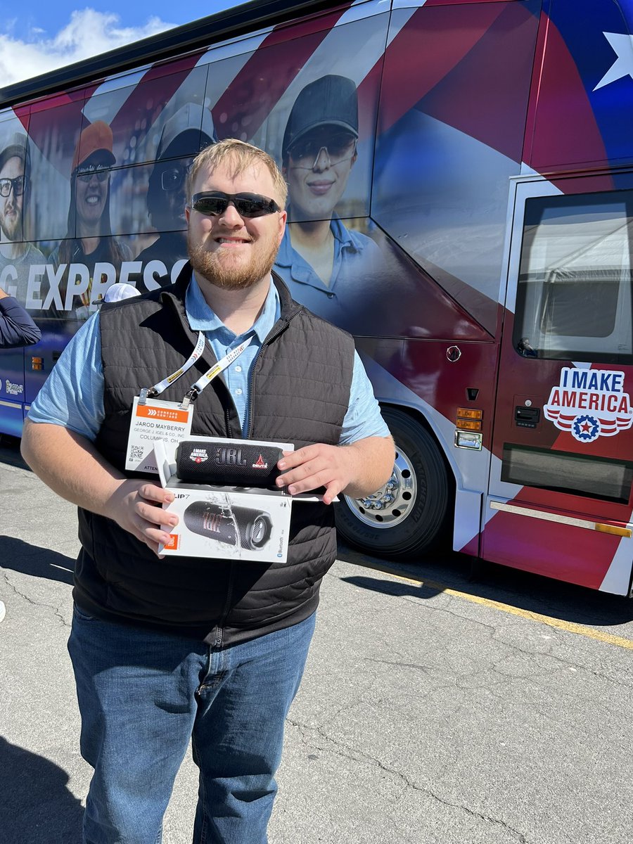 I Make America tweet media