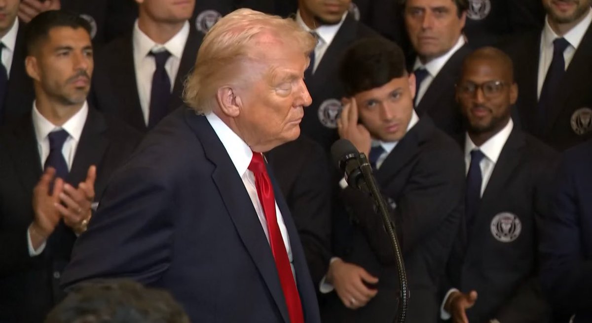 contento lucho eh, qué basura, cagón y cipayo.